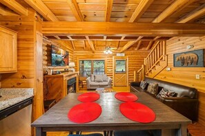 Smart TV, fireplace, video games, table football - Charming 2BR Cabin – Hot Tub, Game Room & Close to Everything!!! (Pigeon Forge)