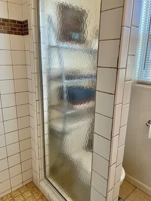 Shower, hair dryer - Spacious Gulfport Studio in Cottage Duplex (Gulfport)
