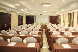 Luokittelematon kuva, 4 kautta 47, painike