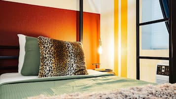 1 bedroom, desk, iron/ironing board, travel crib
