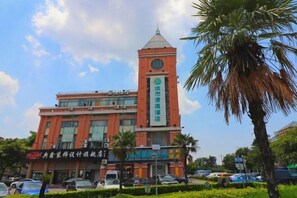 Exterior - City Comfort Inn (Shanghai Songjiang New City Metro Station) (Shanghai)