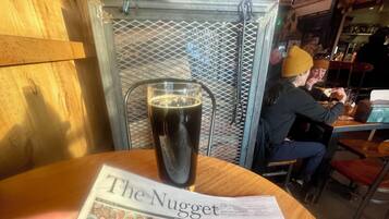 Bar (in der Unterkunft)