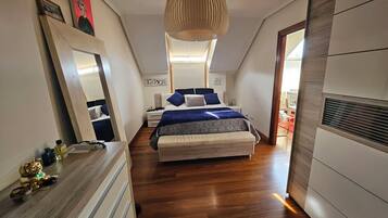 Apartment | 1 bedroom, iron/ironing board, free WiFi, bed sheets