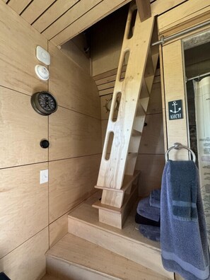 Interior - Inlet View Tiny Home (Kenai)