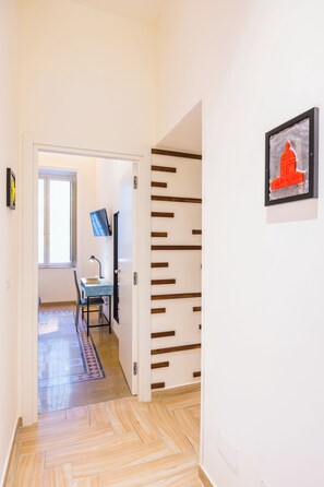 Interior - Via Milano Central Station Apartment (Naples)