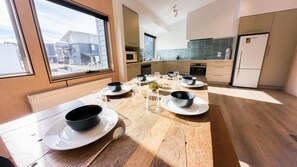 Mikrobølgeovn og kokeplater