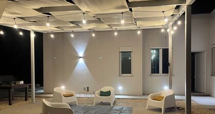 Villa with sea view, spacious areas, and guaranteed tranquility. Pets allowed.