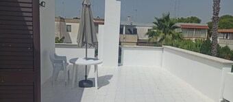 Detached house in San Cataldo 