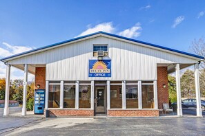 Fachada de la propiedad