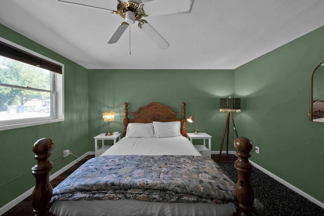 3 bedrooms, iron/ironing board, travel crib, WiFi