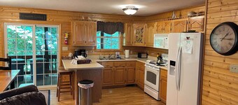 Lake House Getaway at Dale Hollow Lake