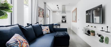 42-inch flat-screen TV with cable channels