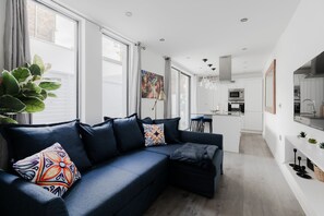 42-Zoll-Flachbildfernseher mit Kabelempfang