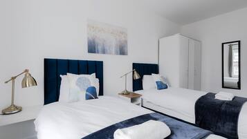 Elite-Apartment, eigenes Bad, Stadtblick | 1 Schlafzimmer, Allergikerbettwaren, Internetzugang