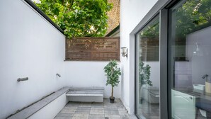 Exterior - Wonderful 2 Bed Apartment near Portobello Road (London)