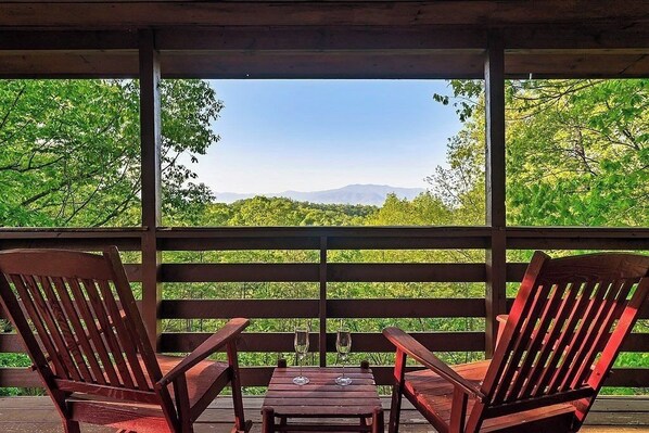 Property grounds - Romantic, Private Cabin in Smokies w/view, Hot Tub and Firepit! (Sevierville)
