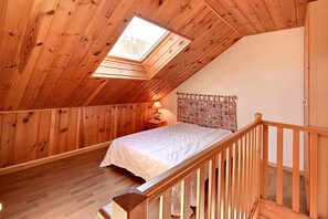 1 bedroom, iron/ironing board
