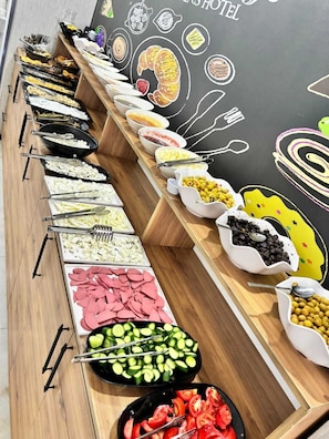Desayuno buffet incluido todos los días 