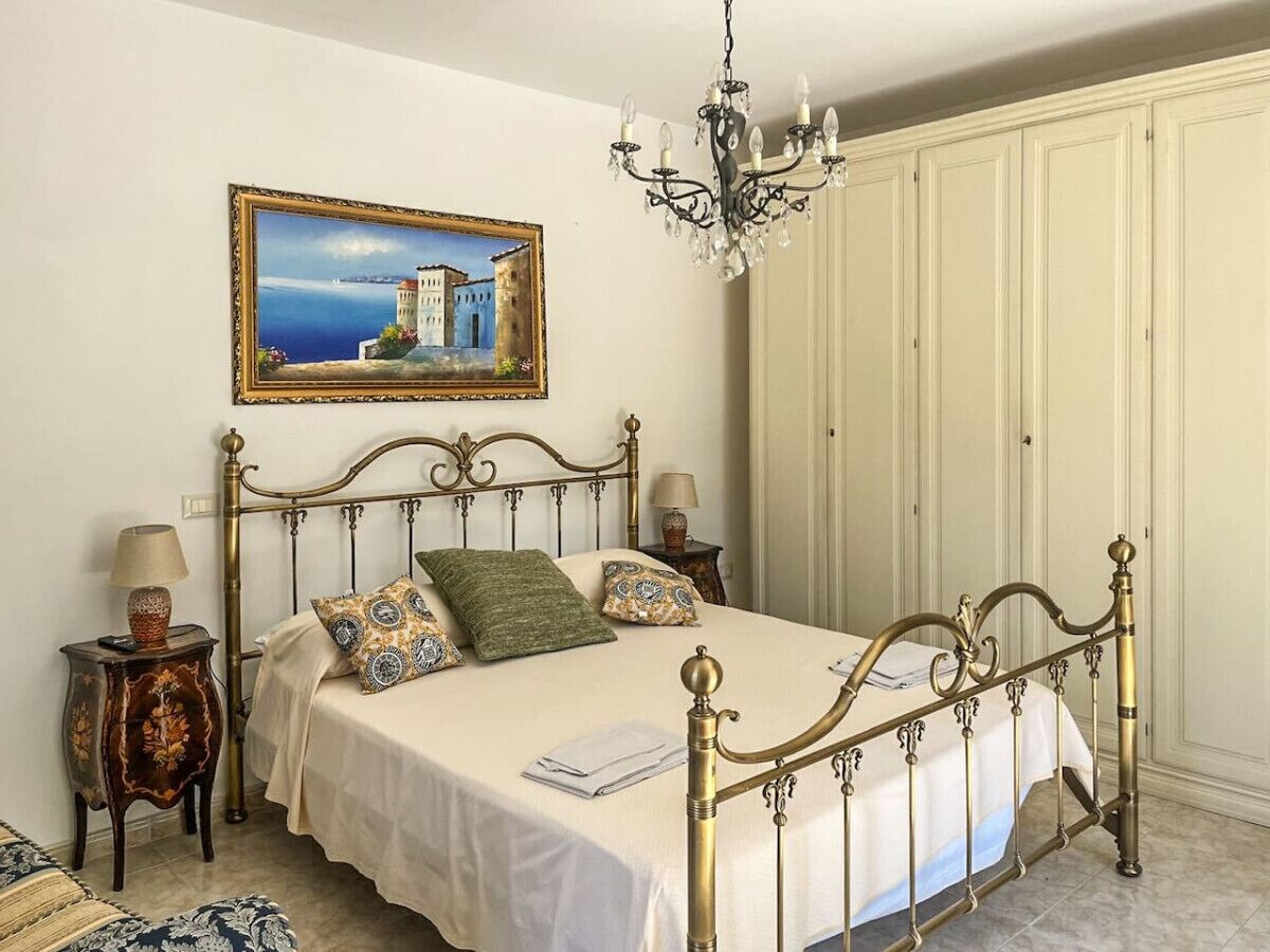 1 bedroom, iron/ironing board, WiFi