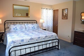 4 bedrooms, WiFi, bed sheets