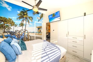 4 bedrooms, iron/ironing board, WiFi, bed sheets