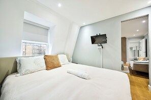 1 Schlafzimmer, Bügeleisen/Bügelbrett, Reisekinderbett, kostenloses WLAN