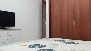 3 chambres, fer et planche Ă repasser, Wi-Fi, draps fournis