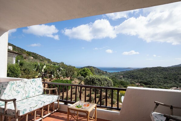 Huoneisto, parveke, merinäköala | Parveke