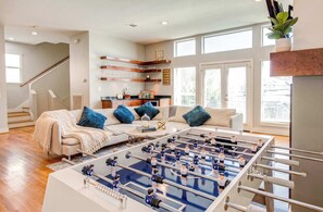 Spielezimmer