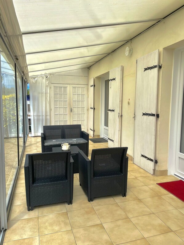 Terrace/patio - Charming seaside house for up to eight people (Saint-Alban)