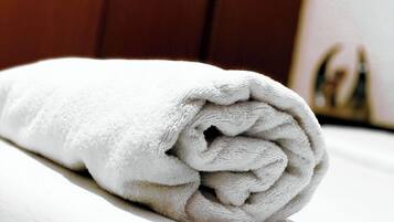 Deluxe Apartment | 2 bedrooms, free WiFi