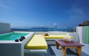 Exclusieve suite, hot tub, uitzicht op zee | Terras