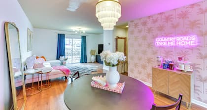 Chic Morgantown Vacation Rental - 2 Mi to WVU!
