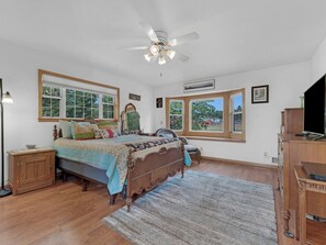 4 Schlafzimmer, Bügeleisen/Bügelbrett, Reisekinderbett, kostenloses WLAN