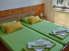 1 bedroom, iron/ironing board, Internet, bed sheets