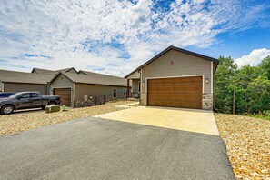 Exterior - Branson Gem w/ Hot Tub Access & Private Boat Slip! (Branson)