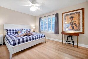 4 Schlafzimmer, Schreibtisch, Bügeleisen/Bügelbrett, kostenloses WLAN