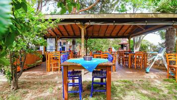 Free daily local cuisine breakfast