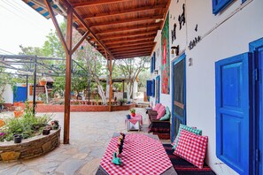 Exterior - MADAM AFRODİT KONUKEVİ (Bozcaada)