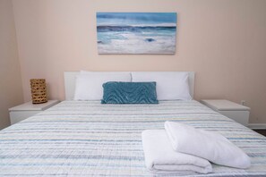 4 habitaciones, cuna de viaje, wifi y ropa de cama