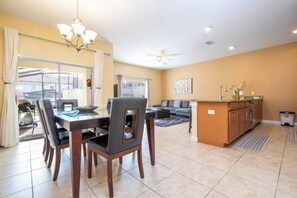 Dining - Nice Vacation Townhouse w/ Pool SL4893 (Kissimmee)