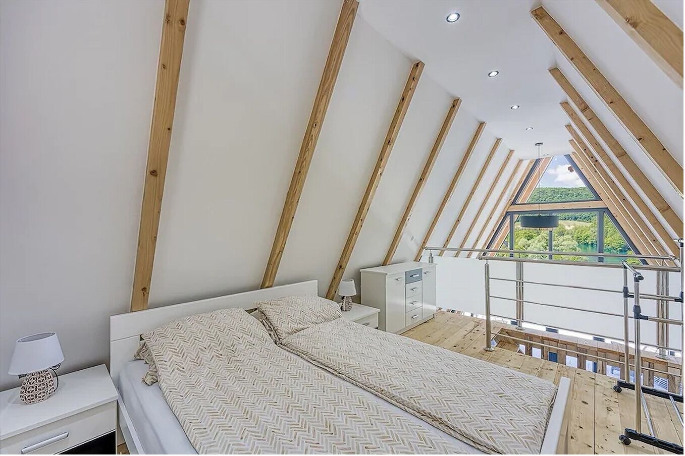 2 Schlafzimmer, Bügeleisen/Bügelbrett, WLAN, Bettwäsche