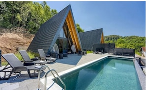 Pool - Charming 2-bedroom villa on the wood edge and river Una with WiFi, AC (Drenova Glavica)