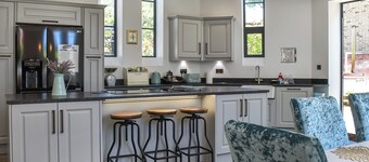 5 bedroom accommodation in Ramsgate