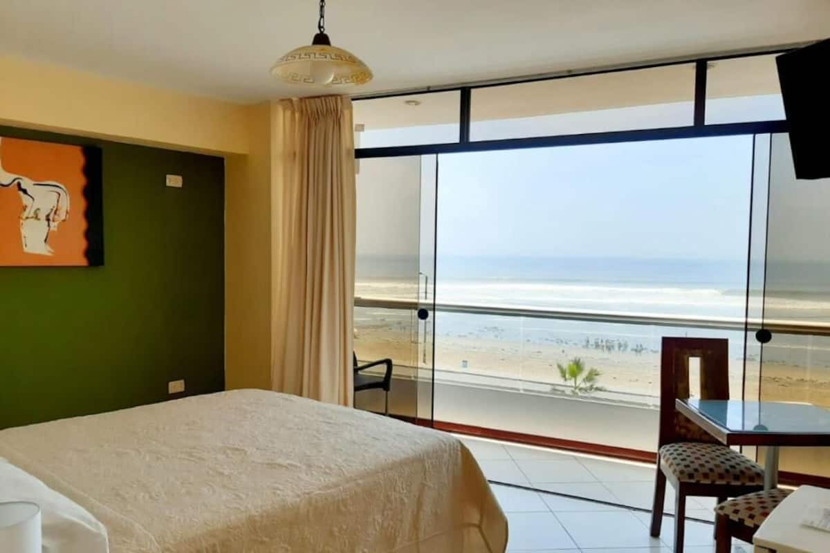 Executive Room, Beach View | WiFi (free)