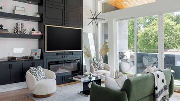 TV, fireplace, stereo