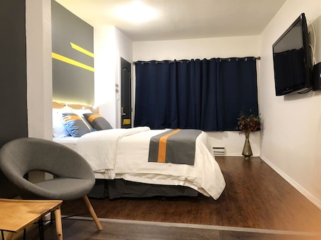 Deluxe Room | 1 bedroom, free WiFi