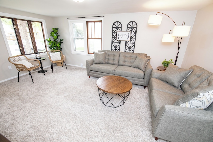 Cozy Cottage In The City With 2 Bedrooms Close To Downtown - Sioux Falls, SD