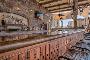 Bar (en la propiedad)