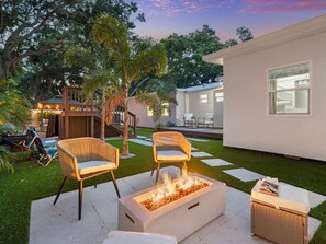 Terrace/patio - 4 BR w 3 King En-suites! Free Heated Pool/Swim Spa (Bradenton)